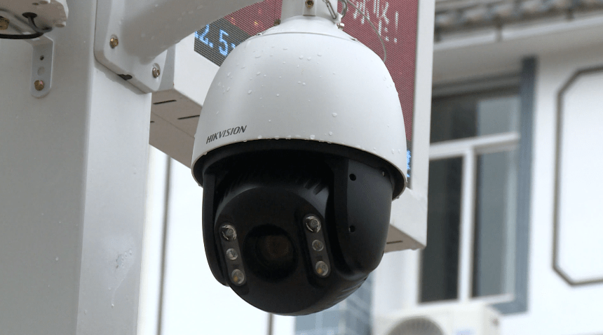 監控攝像頭與城市WiFi 鶴慶縣這些路燈有點厲害